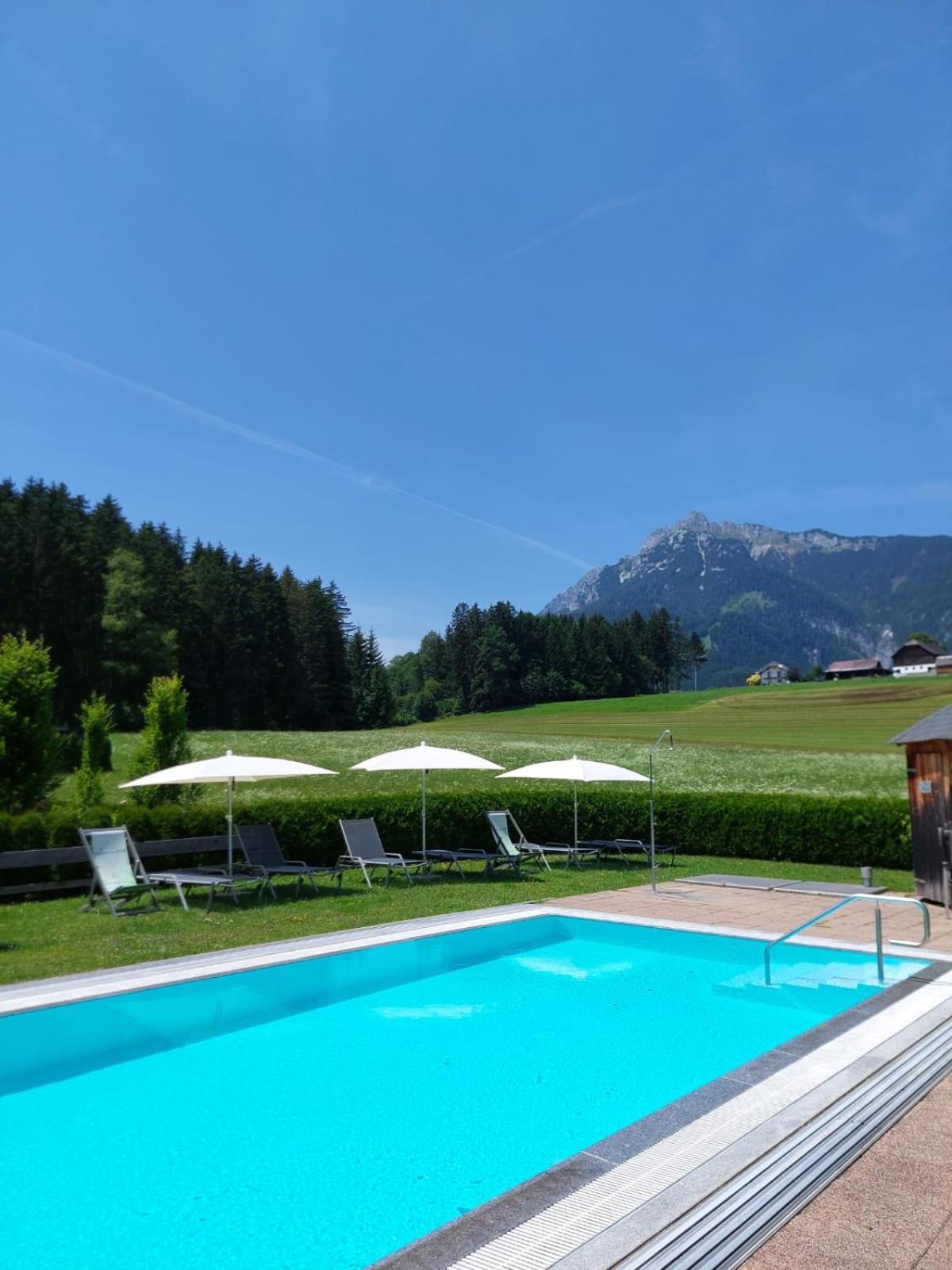 Landhotel Haeuserl Im Wald Grobming Exterior photo